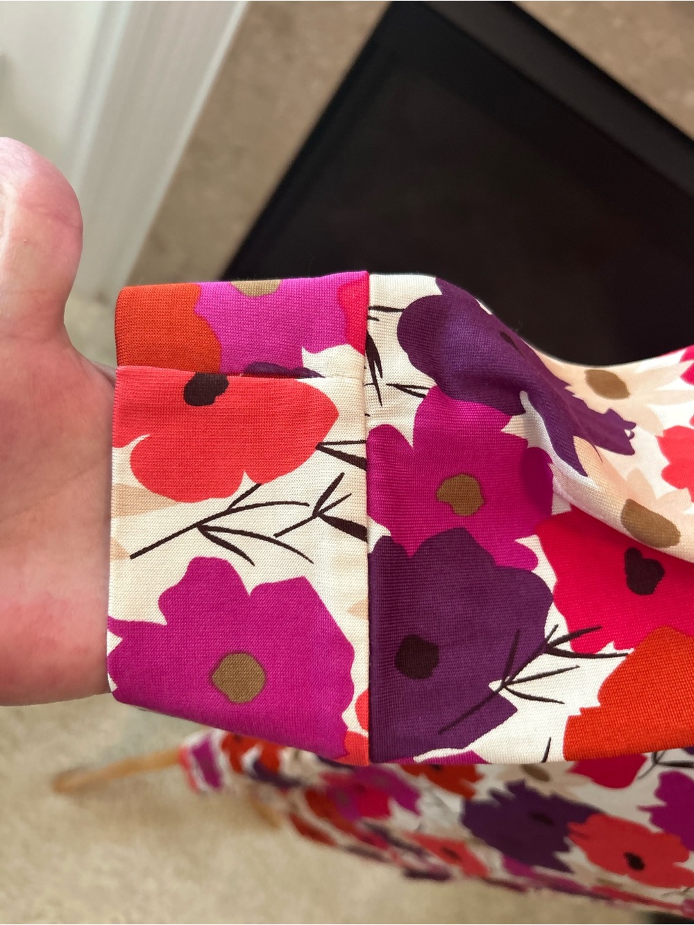 Diane Von Furstenberg Poppy Wrap Dress in a Vibrant Color Palette - Picture 4 of 12
